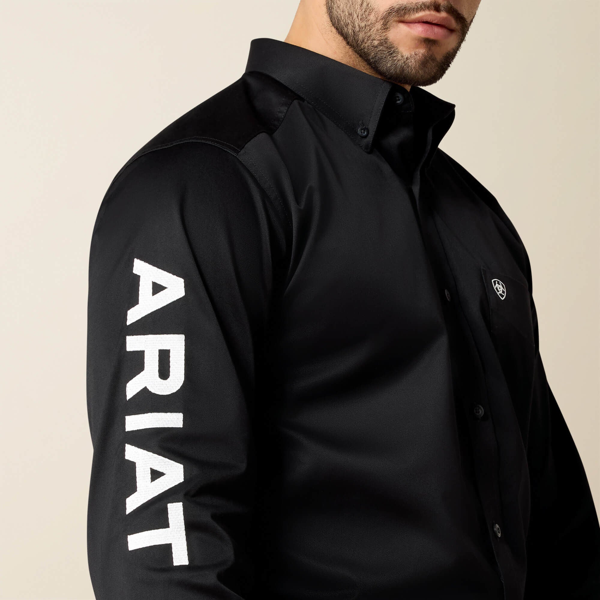 Ariat Team Logo Twill Fitted Shirt Black/White - Los 3 Potrillos Western Wear Ariat Team Logo Twill Fitted Shirt Black/White - Los 3 Potrillos Western Wear