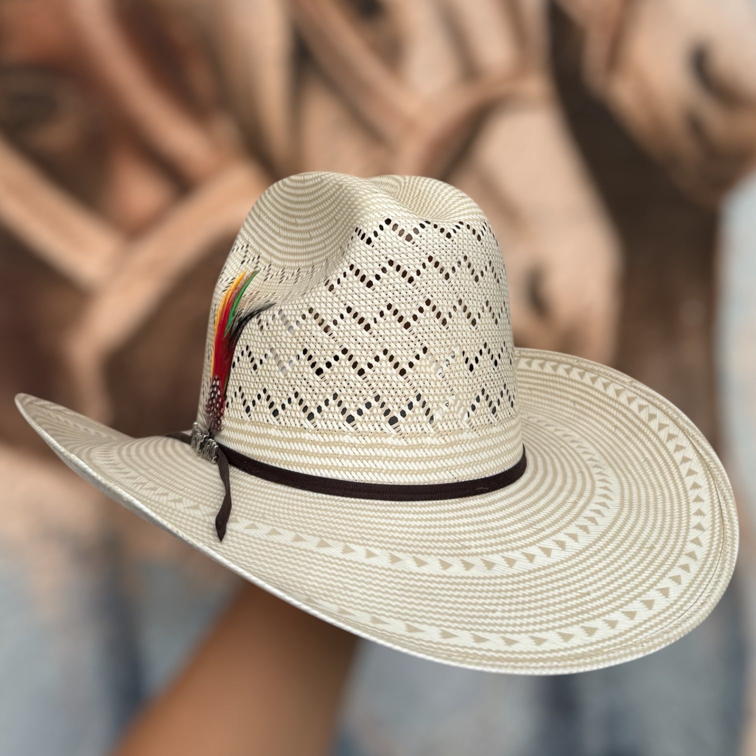 Sombrero 100X Cuernos Chuecos “ZigZag” Estilo Jalisco Copa Alta 5.5” Falda 4.25”