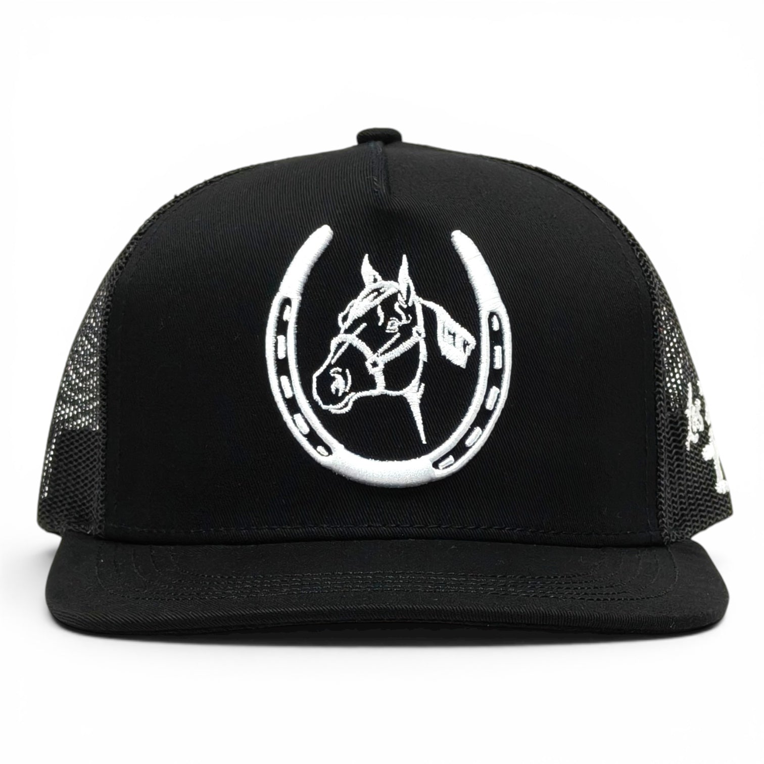 “Herradura” Negro/Blanco Snapback (Los 3 Potrillos Western Wear)